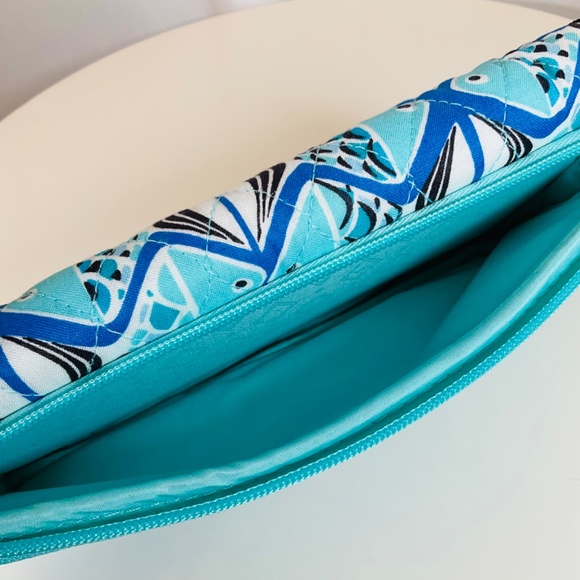 🐠Vera Bradley Wallet Crossbody Wristlet Beach Go Fish Blue Spring Break - Picture 4 of 5